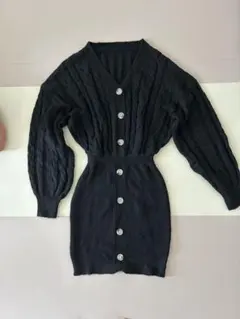 ダークグレー ケーブル編みニットワンピース