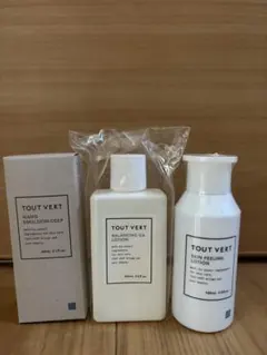 TOUT VERT ピーリングローション プレ化粧水 乳液　3本セットのサムネイル