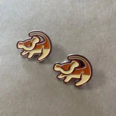 ライオンキング　シンバ　ピンバッジ