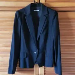 黒 テーラードジャケット
