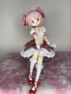クレイズ 高良みゆき らき☆すた フィギュア 木製ベース付き - メルカリ