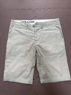 VOLCOM ショートパンツ ベージュ 32インチのサムネイル