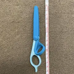 コクヨ　はさみ　ほそみ　携帯用小型　hosomi ハサミKOKUYOのサムネイル