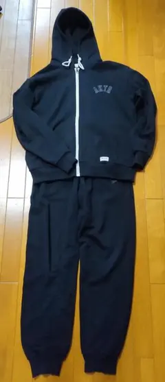 Item thumbnail for item 041313ea-0156-4eb8-9e82-1c8d6c6ef8e7