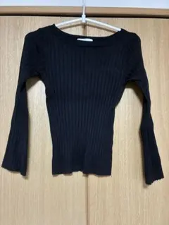 【CECIL Mc BEE】 リブニット トップス フレア袖 ブラック