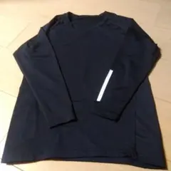 アディダス長袖シャツsize150