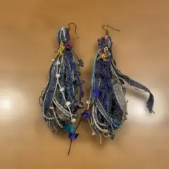 デニムタッセルピアス ヒトデチャーム付き