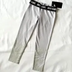 ナイキ Nike レギンス スパッツ メタリックロゴ 5-6才サイズ