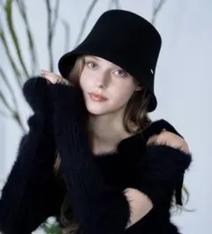 ウールバケットハット ブラック・ホワイト