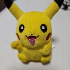【平成レトロ】　ピカチュウ ぬいぐるみ キーホルダー付き