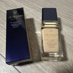 クレ・ド・ポー ボーテ タンフリュイドエクラ ナチュレル オークル20