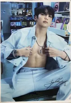 BTS ジョングク　クリアファイル 1枚