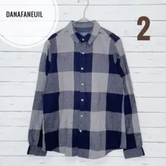 Item thumbnail for item 59d8e42e-23c2-4999-8ead-32e2ef834dba