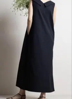 【美品】Heve ヘイヴ 襟付きノースリーブワンピース　ブラック
