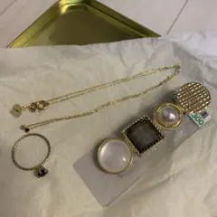 Item thumbnail for item c50e4f6e-2505-4d05-853e-9442cab7faa6