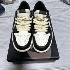 Nike Air Jordan 1 Low MOCHAジョーダン1
