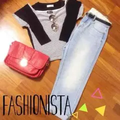 ボーダーオフショルトップス