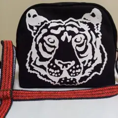 古布　前掛けリメイク　ショルダーバッグ　ハンドメイド 前掛けリメイクショルダーバック-『なごみ屋 』