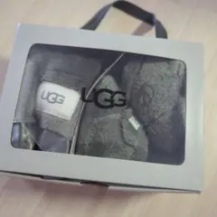 新品未開封 UGG ヒョウ柄 ブランケット - メルカリ
