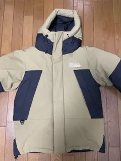 FIRST DOWN フード付きダウンジャケット