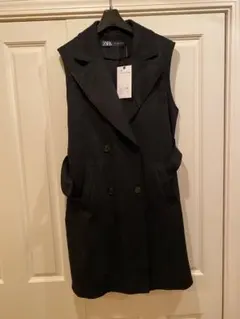 【タグ付き】ZARA スエード調　黒　S ダブルブレスト　ベスト　ジレ