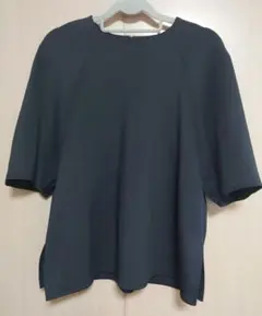 本日だけ最安値！！★美品　五分袖トップス 背面ジッパー付き　Lサイズ