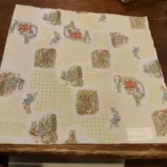 ピーターラビット 綿生地 約35cm✕約37cm