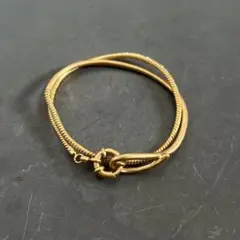 【ゴールドブレスレット】ツイストデザイン/シンプル/スネーク/ニュアンス
