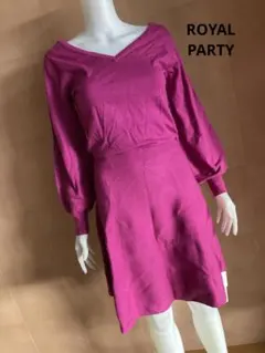 ロイヤルパーティー　ニットワンピース　新品