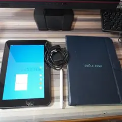 スマイルゼミ（ひび割れ）、タッチペン、充電器付