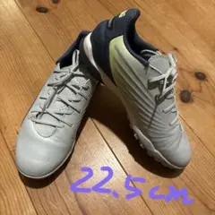 プーマ・キング　ジュニアサッカー　トレーニングシューズ