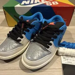 Item thumbnail for item b01ef8b3-329e-4043-9c0a-99513a98a120