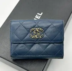 CHANEL 三つ折り財布　ネイビーのサムネイル