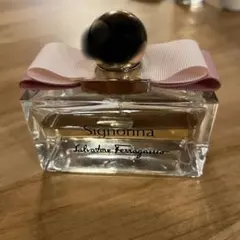 【中古】Salvatore Ferragamo Signorina 香水