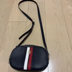 Item thumbnail for item ff89b36e-5ce5-4ca5-b116-63eb4c5769dc