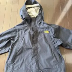 ノースフェイス　マウンテンパーカー