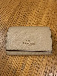 COACH キーケース ベージュ