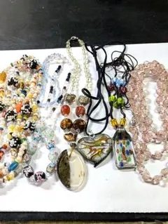 ベネチアンガラス　まとめ売り　ペンダントトップ　 ネックレス　トンボ玉ネックレス