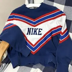 NIKE トレーナー　9月末まで