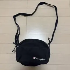 Champion ブラック ショルダーバッグ