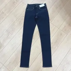 ユニクロ ウルトラストレッチ スキニー 23 ネイビー 新品