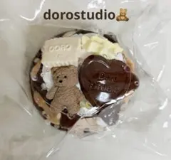 doro studio くま チョコ スクイーズ - メルカリ