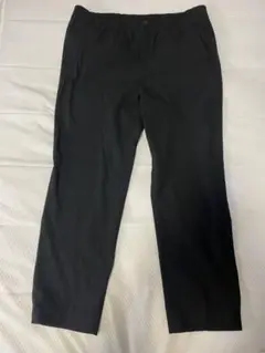 H&M ブラック レギュラーフィットパンツ