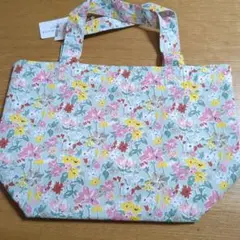 リバティ柄トートバッグ