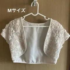 【美品】薔薇のボレロ ASHILL 結婚式 ドレス　ホワイトのサムネイル