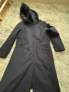 ネイビー ロングコート ファー付きフードのサムネイル