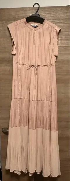 【期間限定値下げ】COCODEALノースリーブワンピース 楽ちんノースリワンピ