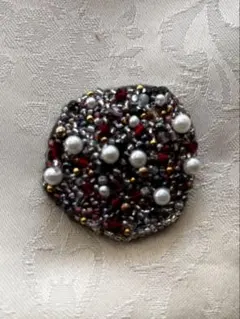 ハンドメイド ビーズ刺繍ブローチ　北斗七星