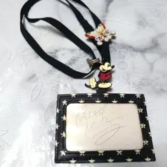 Item thumbnail for item 1af98dd3-0254-486d-a114-501e9dfdad1e