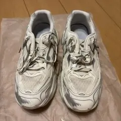 厚底 チャンキーソール スニーカーのサムネイル